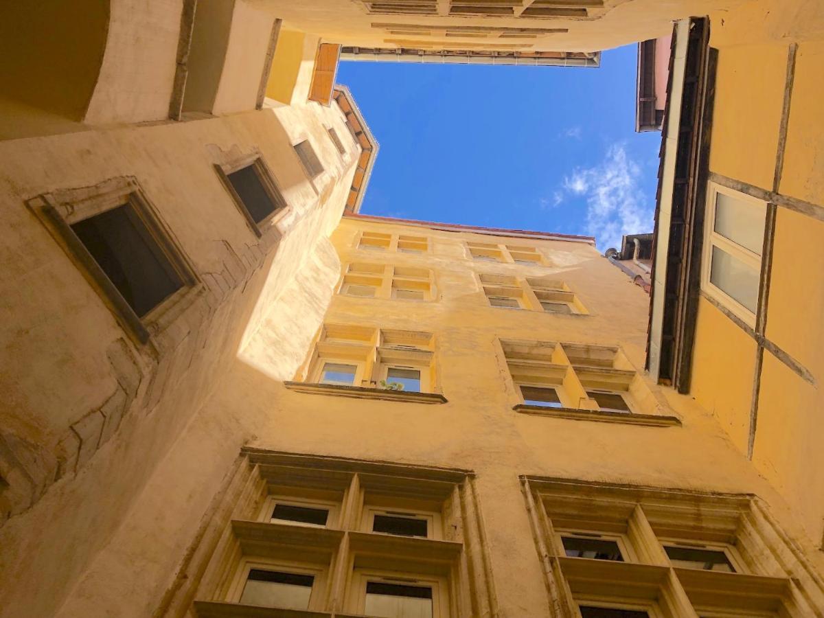 Cocoon Du Vieux Lyon - Luxury Apartment - Balneo Luaran gambar